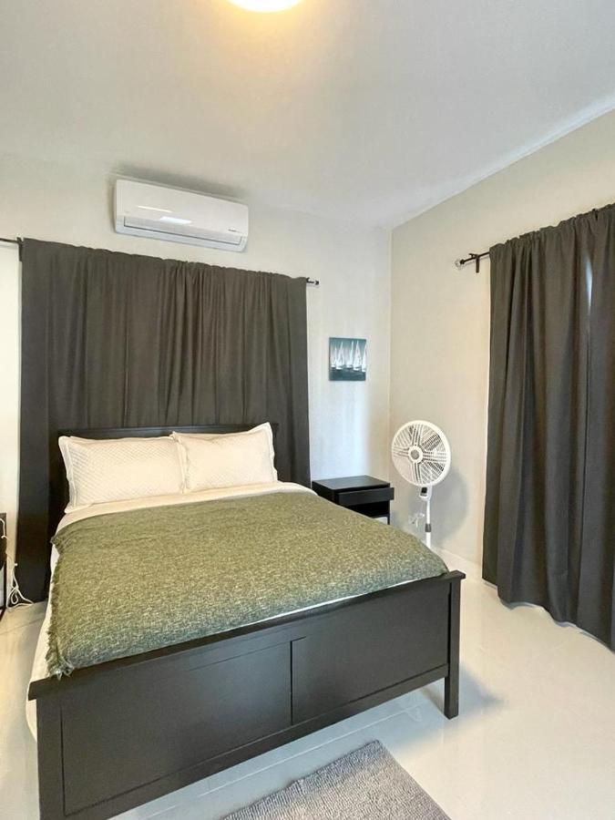 Apartamento Stunning 3-bedroom Beachside *