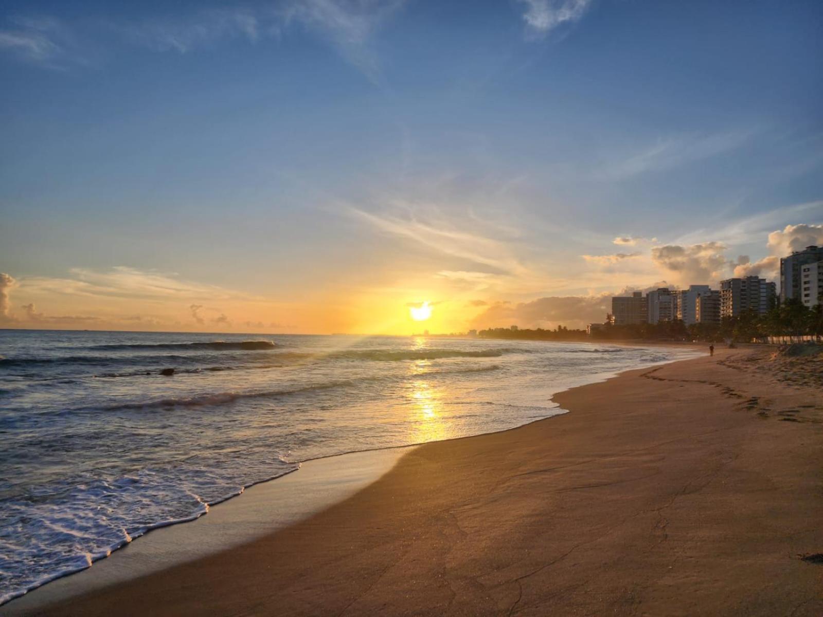 Apartamento Stunning 3-bedroom Beachside *
